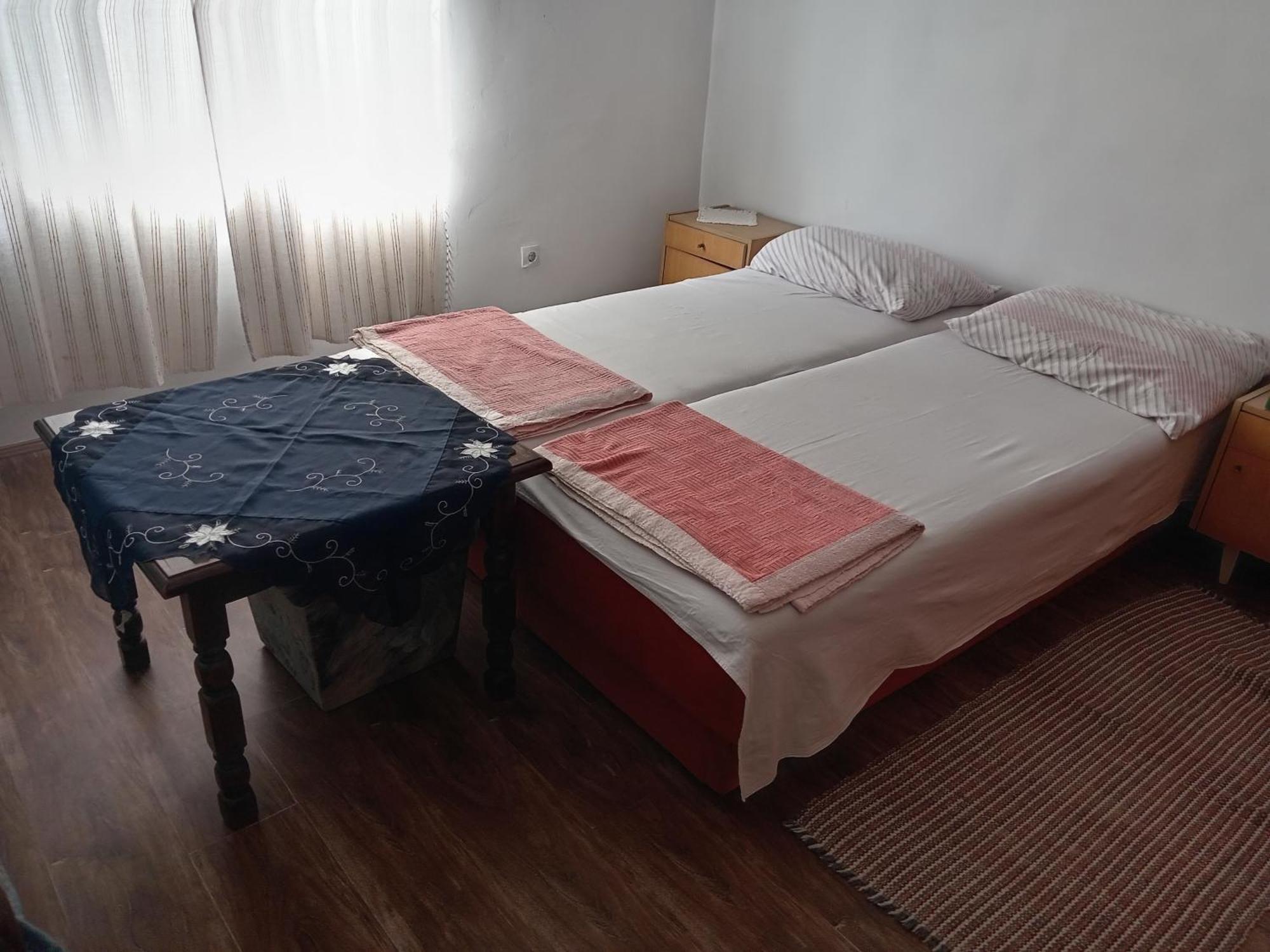 "Poetsko Cose" Nikole Tesle 86 Guest House Morović Eksteriør bilde